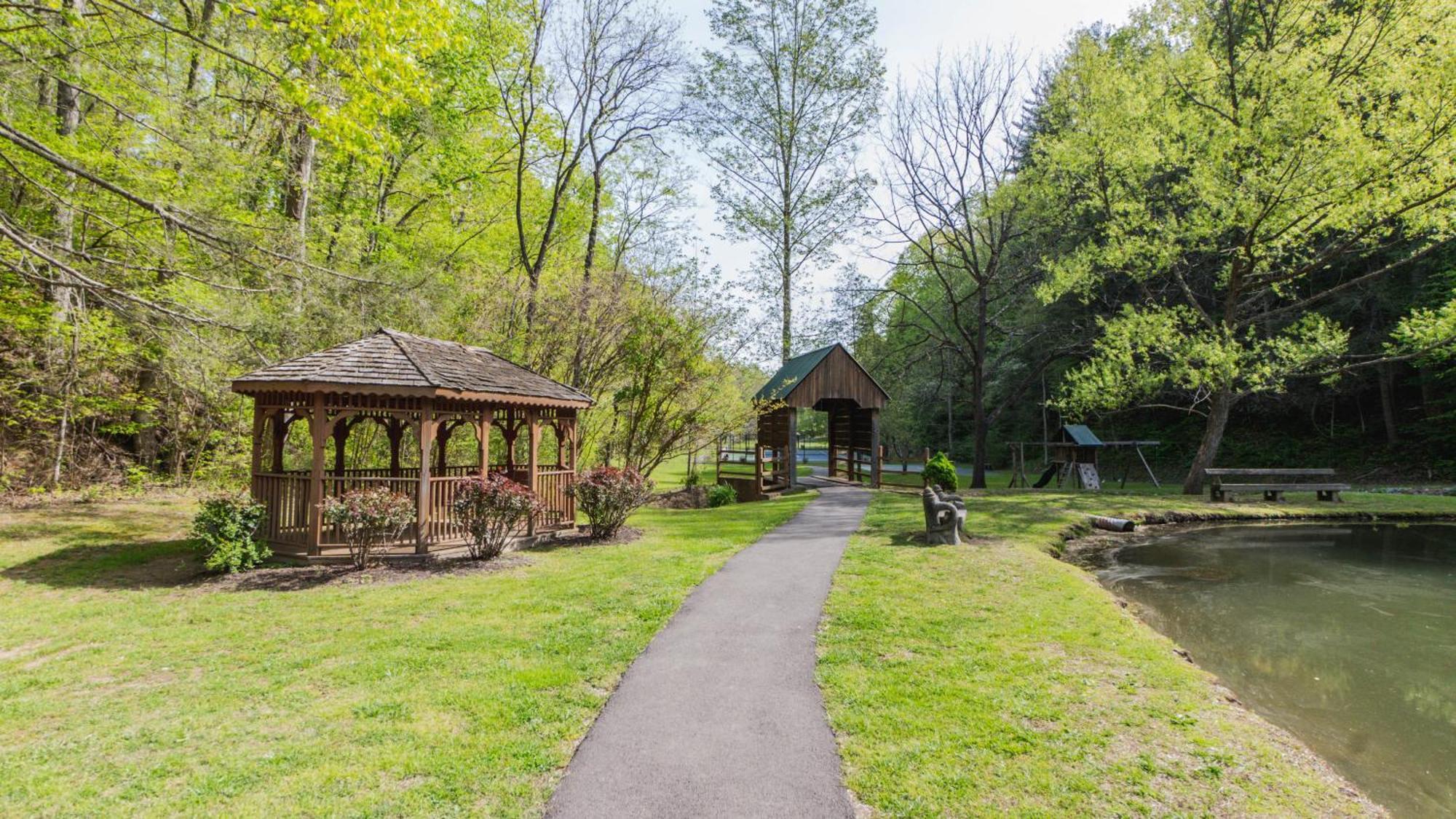 Yoli Bear Hideaway Villa Sevierville Exteriör bild