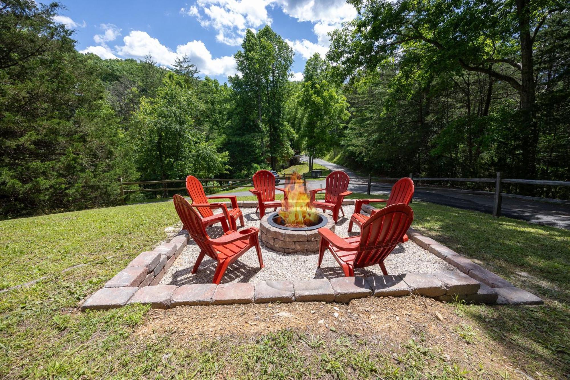 Yoli Bear Hideaway Villa Sevierville Exteriör bild